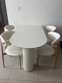 dining table with chairs