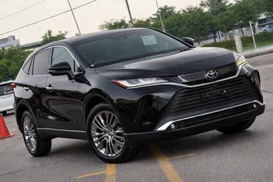 Toyota Harrier Z LEATHER PACKAGE in Petaling Jaya, SGR