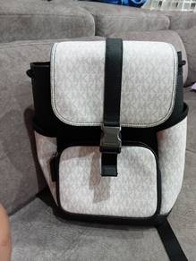 like new bag