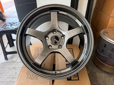 Advan Gt 17inch 5x114.3 —Rim baru—