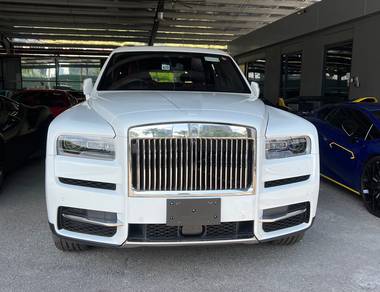 Rolls-Royce Cullinan V12 in Bukit Bintang, KUL