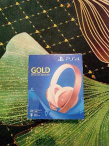 Sony PlayStation Gold Wireless Headset for PS4 PS5