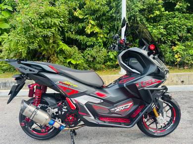 Honda ADV 160