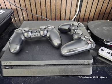 PS4 Playstation 4 1TB