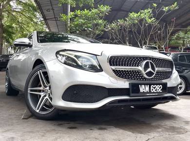 Mercedes Benz E250 250 AVANTGARDE (CBU) in Segamat, JHR