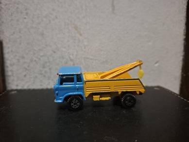 Vintage Yatming Hino Tow Truck