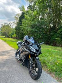 Yamaha R15