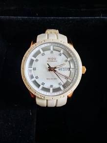MIX BRANDED WATCHES FOR Sale