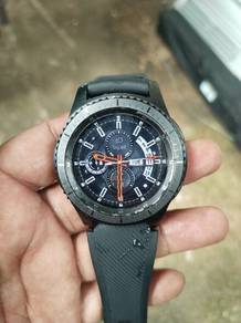 Samsung gear S3 frontier 