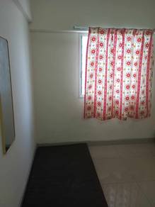 Apartment For Rent in Dua Residensi