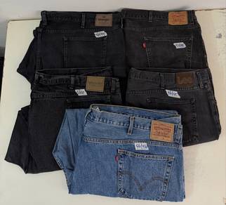 Lee Levi’s Wrangler sz 56 Combo