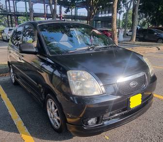 Naza Suria GS in Shah Alam, SGR