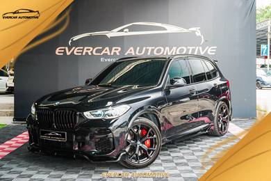 BMW X5 xDRIVE45e M SPORT in Desa Petaling, KUL