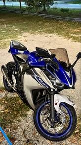 Yamaha R25