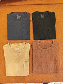 4 pcs thick cotton Muji tops XS size (USED)