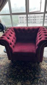 used chesterfield sofa set (3+2+1) Derp red color