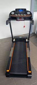 Aire Track IS0050A Treadmill – Good Condition