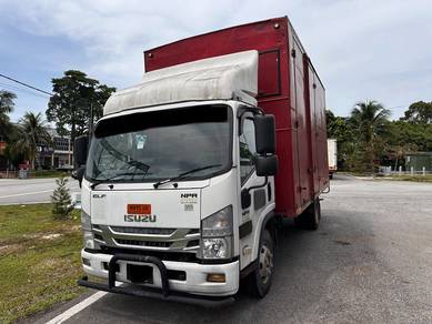 Isuzu NPR81UKH 17ft BONDED DIESEL HIJAU 6TYRE