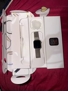 Apple Watch SE3 40mm GPS startlight S/M