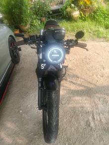 Keeway Caferacer 152