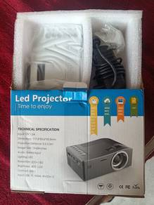Led Projector
