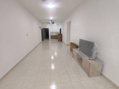 Condominium For Rent in Suasana Aman