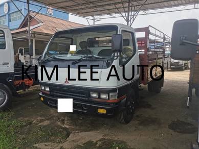 3 Ton Mitsubishi FE 3.9cc 14 Kaki Kargo AM Lori