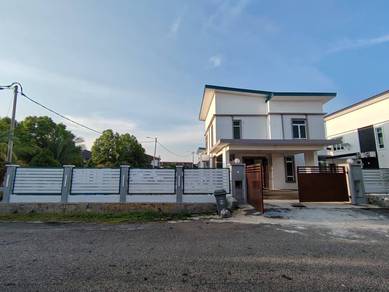 Bungalow House For Rent in Paya Rumput,MLK