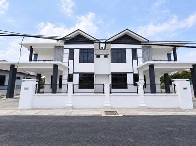 Semi-Detached House For Sale in Kota Bharu,KTN
