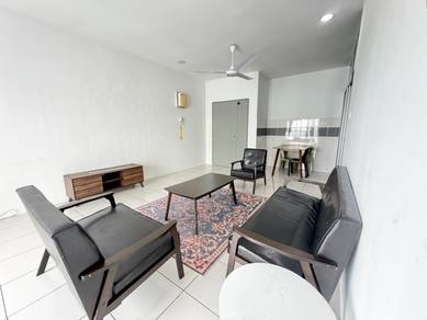 Condominium For Rent in Puncak Gloxinia