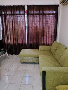 Condominium For Rent in Greenlane Heights