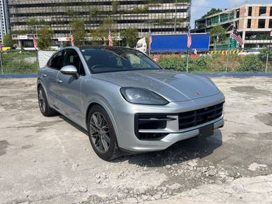 2023 Porsche Cayenne COUPE BASE