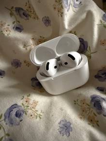 Airpod 4 with ANC