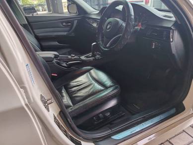 2011 BMW 320i 20i EXECUTIVE (CKD)
