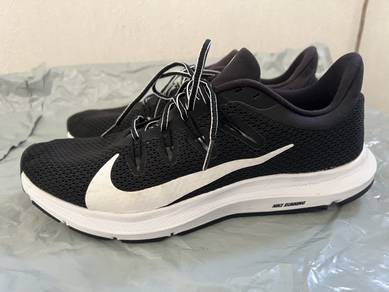 Original Nike Quest 2 Black Running Shoes 8.5UK
