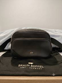 Brand new Braun Buffel bag