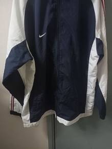 250.nike jacket jaket