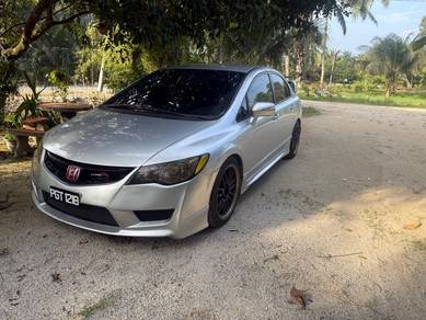 Honda Civic i-VTEC in Pantai Remis, PRK