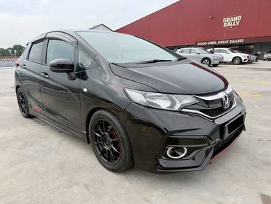 Honda Jazz S in Shah Alam, SGR