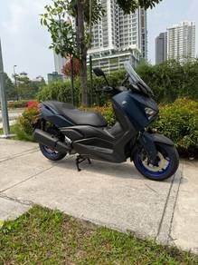 Yamaha XMAX