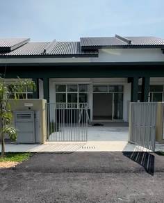 Room in Banting, SGR