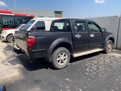 Great Wall Wingle PREMIUM X 4x4 in Sungai Buloh, SGR