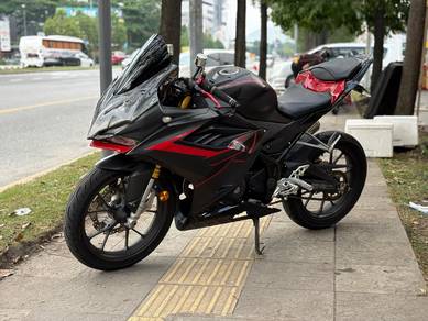 Honda CBR150R
