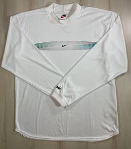 Nike Classic White Tee #CZ2 Used
