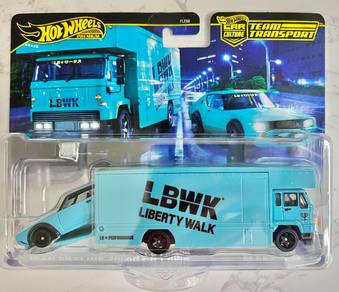 Hotwheels Team Transport LBWK Nissan Skyline 2000