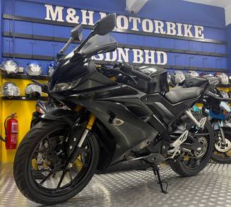 Yamaha R15