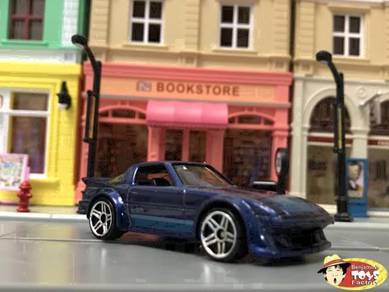 Hot Wheels Mazda RX7 HW0192
