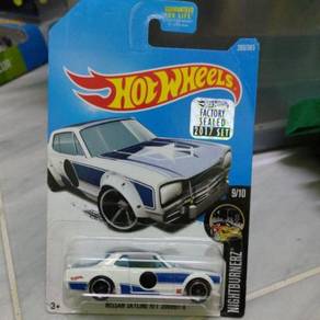 Hotwheels Factory Sealed Nissan Skyline Hakosuka