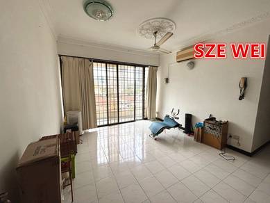 Condominium For Sale in Edgecumbe House