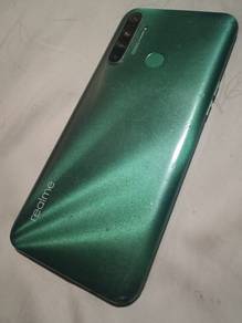 realme 5i gaming padu
